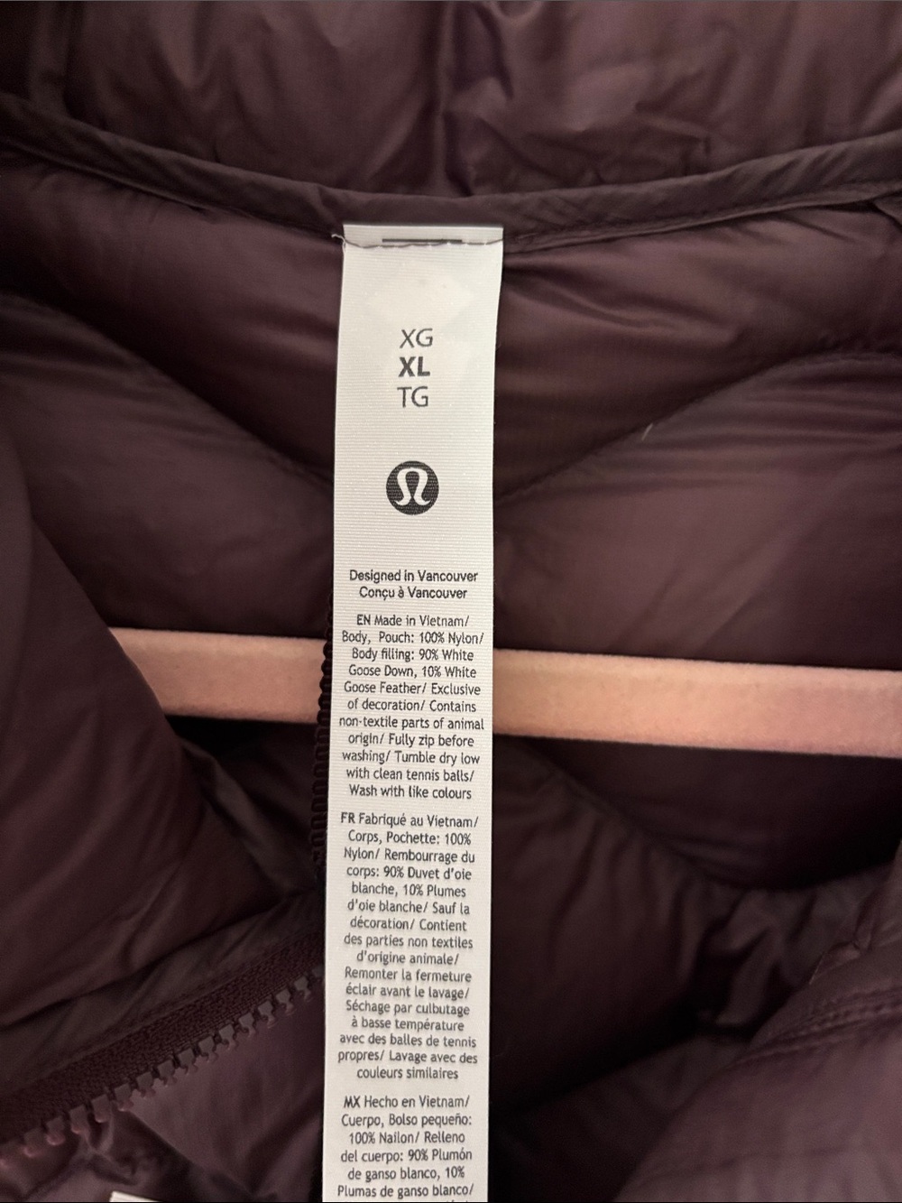 LULULEMON FEATHERWEIGHT DOWN 900 fill QUILTED JACKET in BLACK PLUM SZ XL NWT - Picture 8 of 8